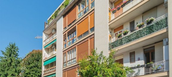 3 bedrooms Apartment in Monza, Italy No. 364633 7