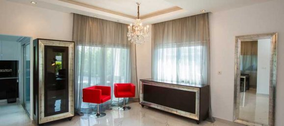 4 bedrooms Villa in Agios Tychonas, Cyprus No. 17966 7