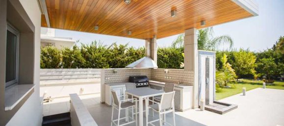 4 bedrooms Villa in Agios Tychonas, Cyprus No. 17966 12