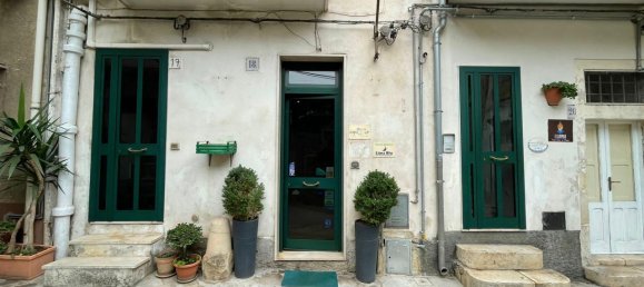 7 rooms House in Modica, Italy No. 231081 4