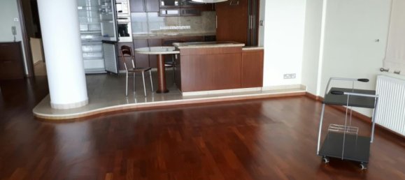 2 bedrooms Apartment in Limassol, Cyprus No. 12533 7