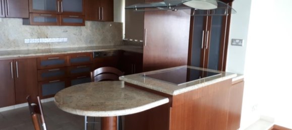 2 bedrooms Apartment in Limassol, Cyprus No. 12533 6