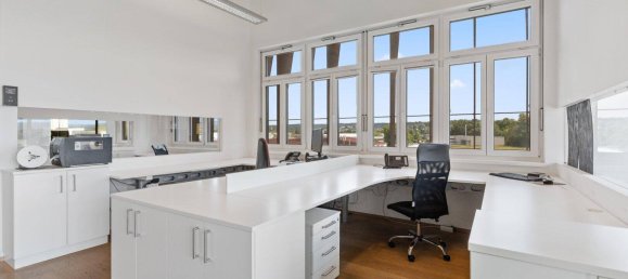 Bureau à Weppersdorf, Austria 218m² No. 156968 8