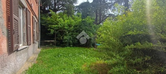 4-salle Appartement à Mignanego, Italy No. 271855 2