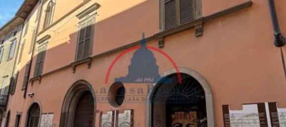 Studio in Bergamo, Italy No. 378414 7