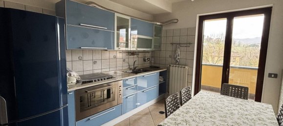 Apartamento de 3 habitaciónes en Avellino, Italy No. 303587 5