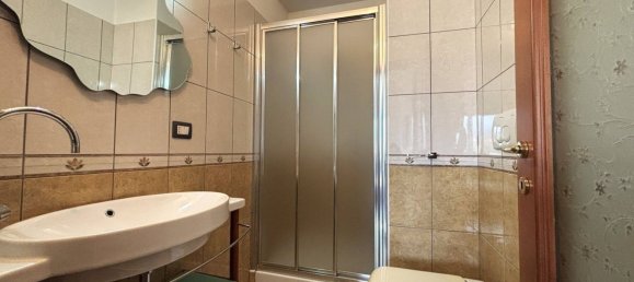 Apartamento de 3 habitaciónes en Avellino, Italy No. 303587 21