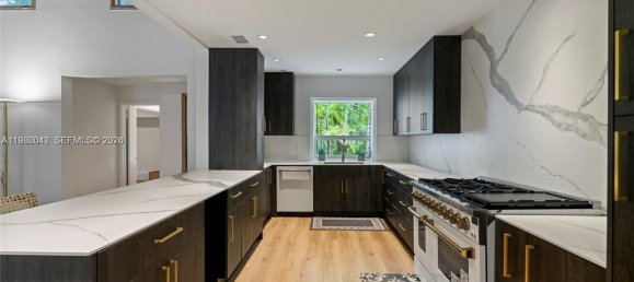 4 غرف نوم فيلا في Miami, الولايات المتحدة رقم 614381 7