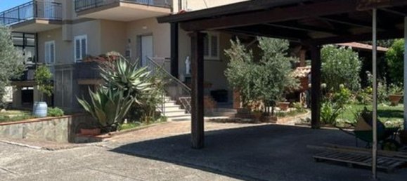 15-salle Villa à Campagna, Italy No. 299110 5