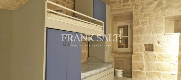 Casa de 3 dormitorios en Birkirkara, Malta No. 9394 8