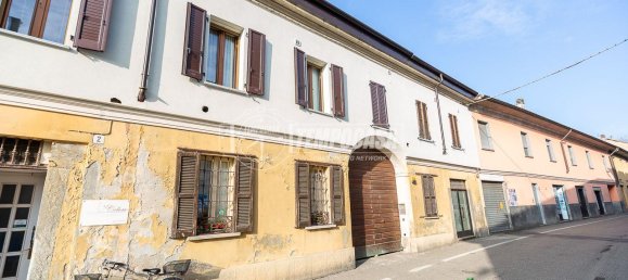 4 rooms Apartment in Codogno, Italy No. 27710 34