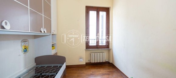 4 rooms Apartment in Codogno, Italy No. 27710 24