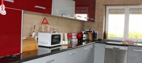 4 bedrooms Villa in Lourinha, Portugal No. 141751 9