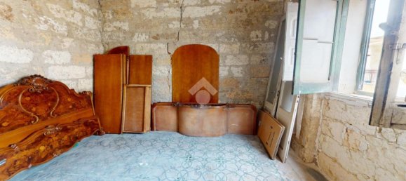 4-Zimmer Haus in Brindisi, Italy, Nr. 239011 9