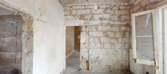 4-Zimmer Haus in Brindisi, Italy, Nr. 239011 12