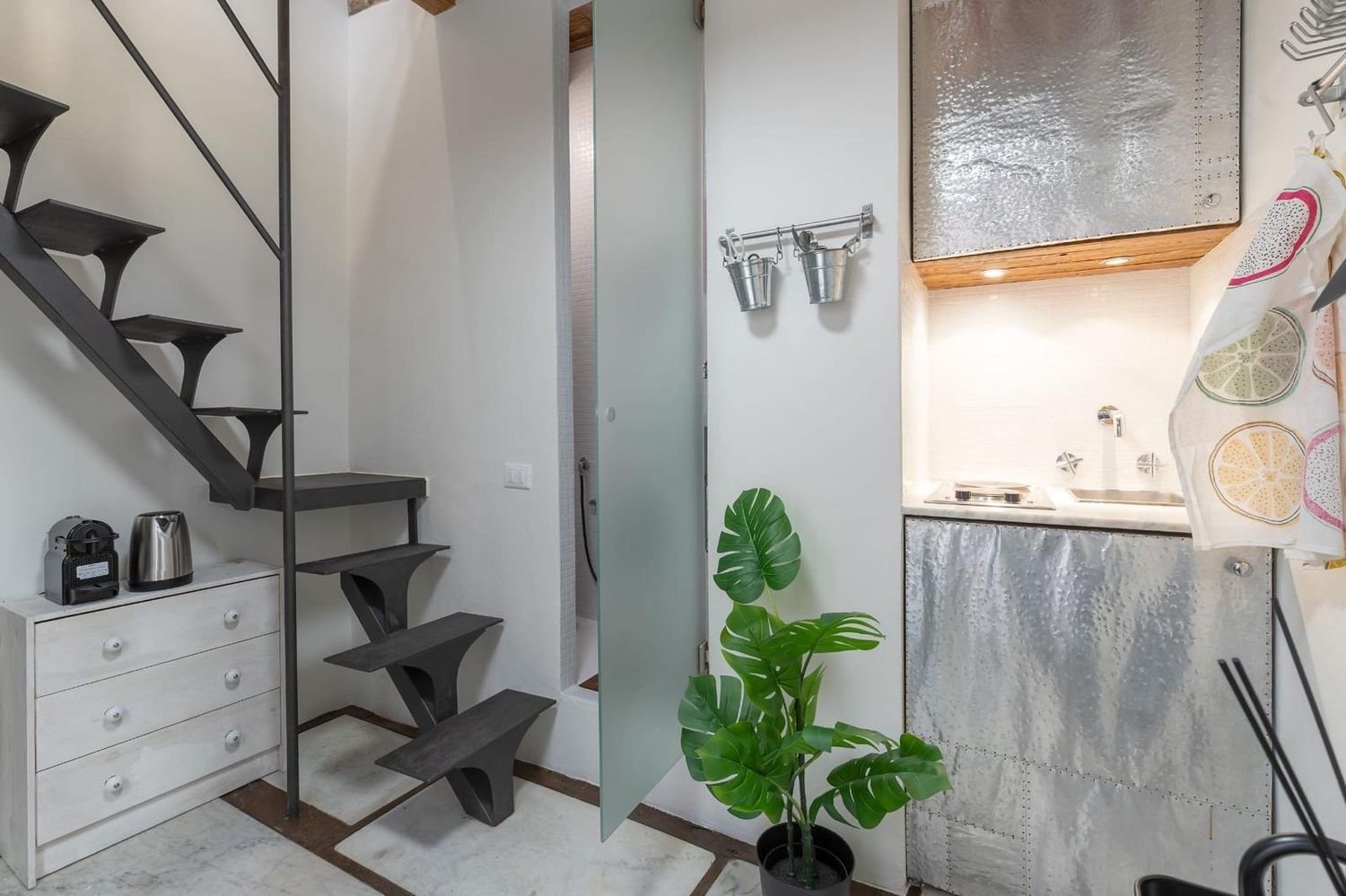 2 bedrooms Duplex in Florence, Italy No. 393757