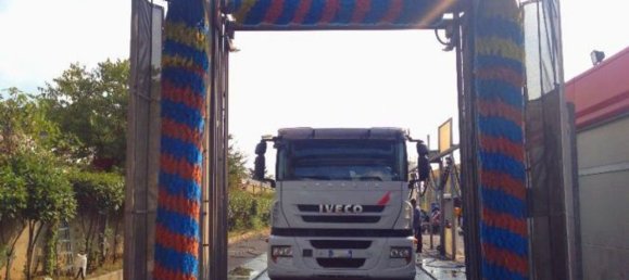 1700m² Commercial property in Cerea, Italy No. 300137 3