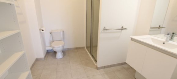 1 bedroom Apartment in Sainte-Luce-sur-Loire, France No. 337717 6