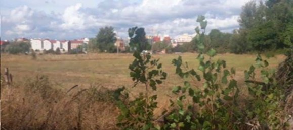 Terrain à Leon, Spain 4142m² No. 28137 4