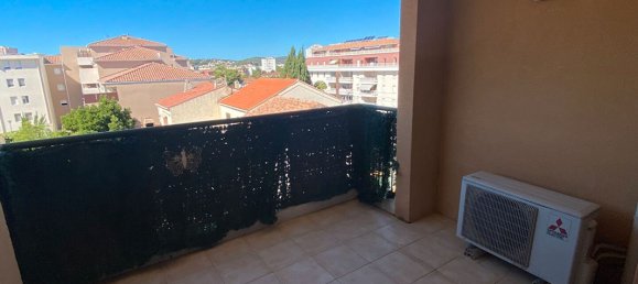 1 bedroom Apartment in La Seyne-sur-Mer, France No. 336873 6