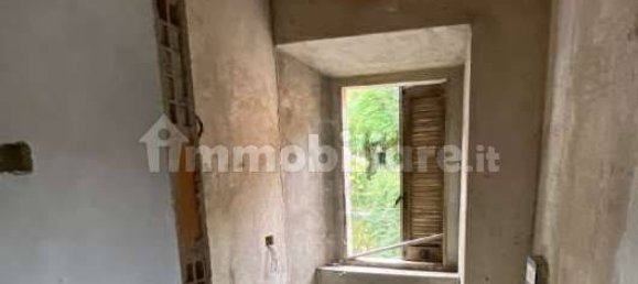 5-salle Appartement à Besano, Italy No. 359358 5