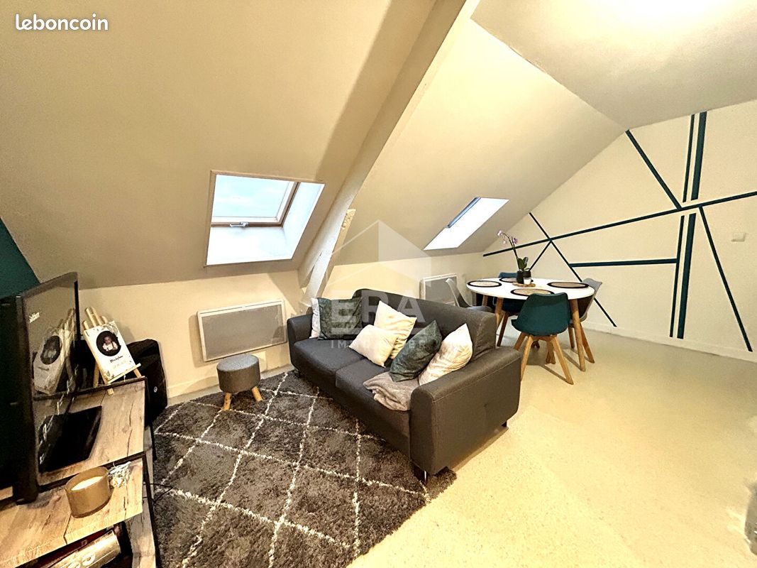 Apartamento de 3 dormitorios en Calais, France No. 92119