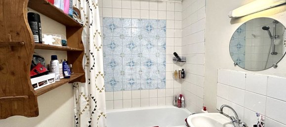 Apartamento de 3 dormitorios en Calais, France No. 92119 2