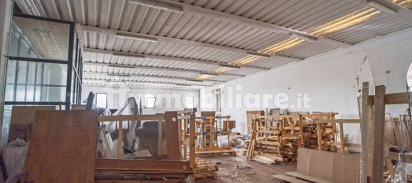 2-Zimmer Gewerbliche Immobilie in Tarquinia, Italy, Nr. 222171 10