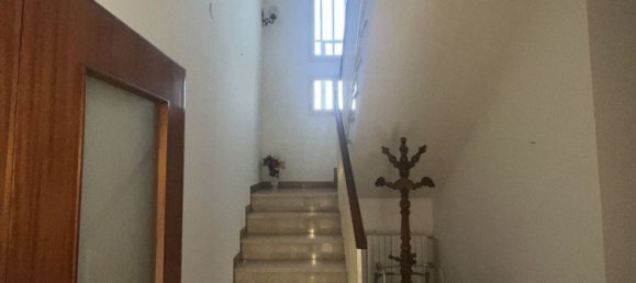 5 bedrooms House in Padua, Italy No. 379559 12