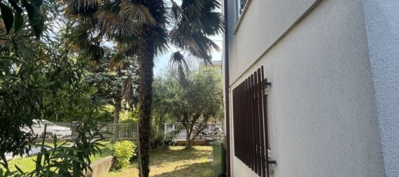 5 bedrooms House in Padua, Italy No. 379559 7