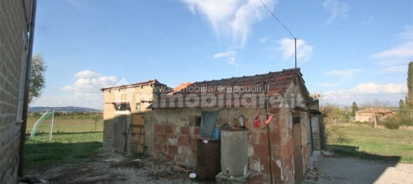 2 bedrooms House in Torrita di Siena, Italy No. 74290 17