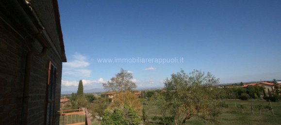 2 bedrooms House in Torrita di Siena, Italy No. 74290 11