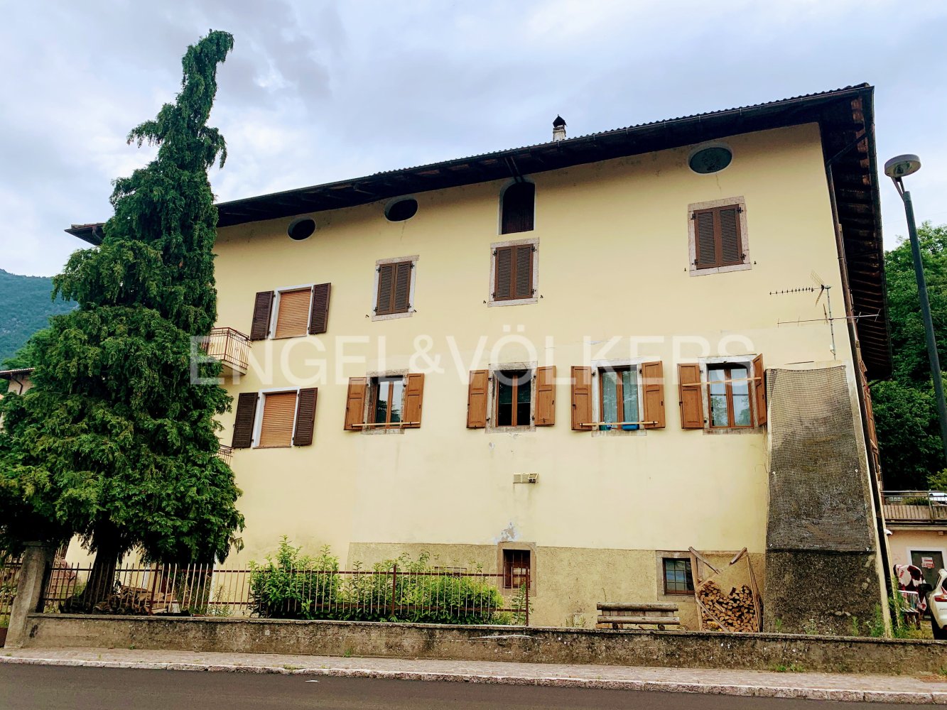 5 bedrooms Commercial property in Trentino-Alto Adige, Italy No. 63809