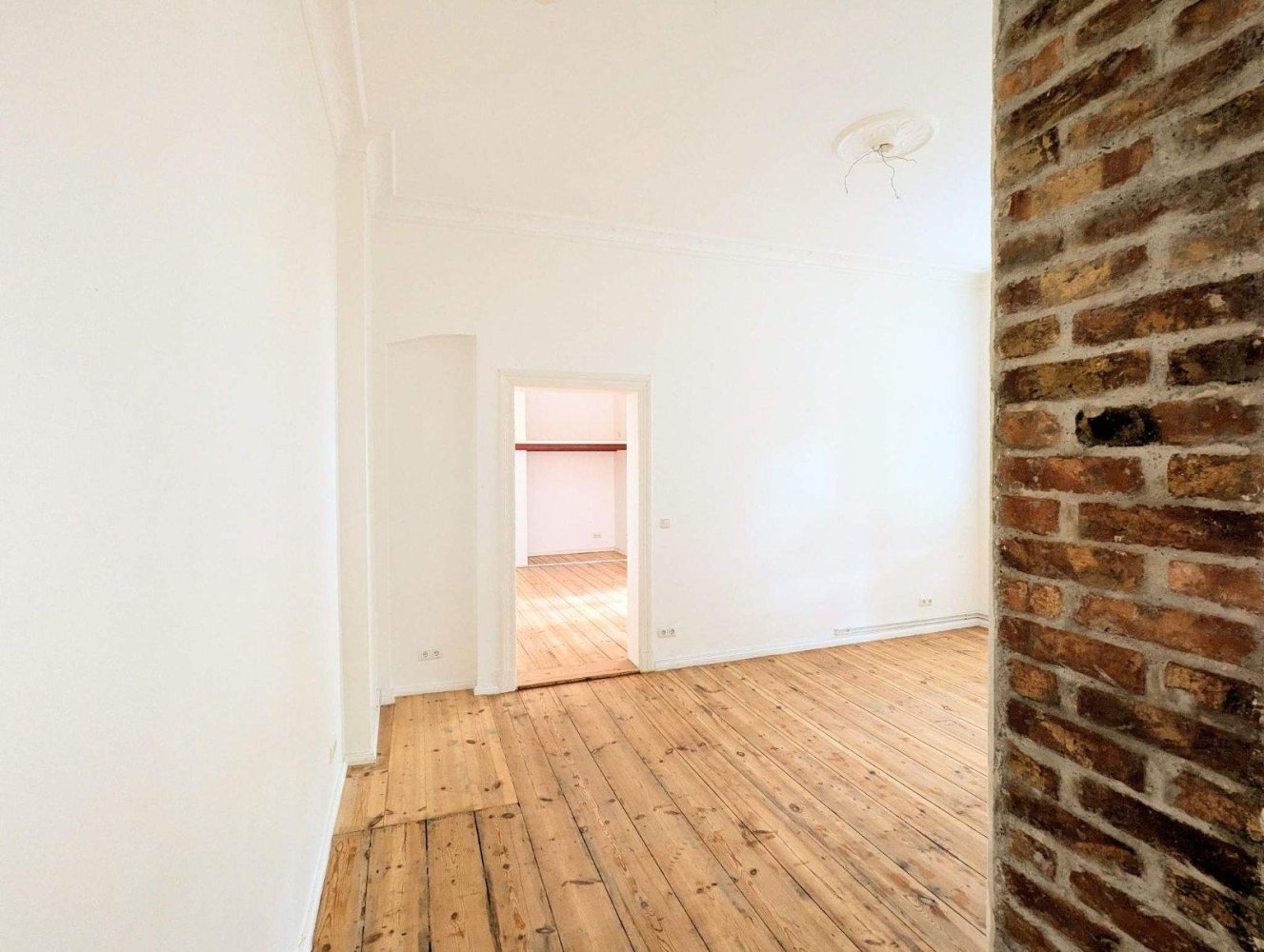 2-Zimmer Wohnung in Weißensee, Germany, Nr. 369997