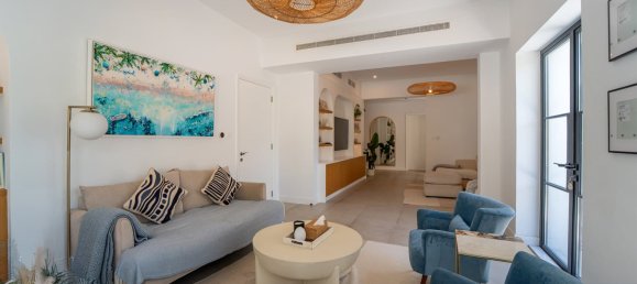 Villa de 4 dormitorios en Arabian Ranches, UAE No. 120583 3