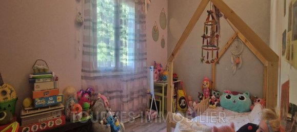 3 bedrooms Villa in Forcalqueiret, France No. 338563 16