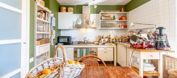 5 غرف نوم فيلا في Montignoso, Italy رقم 120683 8