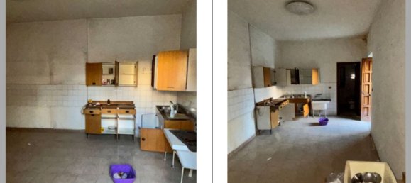 2 bedrooms Apartment in Torre Annunziata, Italy No. 324226 27