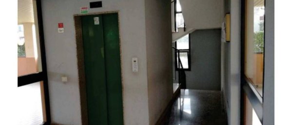 3 rooms Apartment in Rho, Italy No. 4989 6