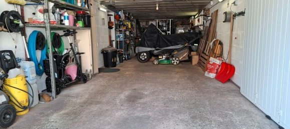 3 bedrooms House in Alencon, France No. 356605 8