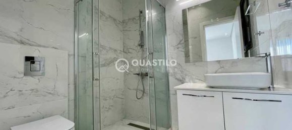 4 bedrooms Villa in Agios Tychonas, Cyprus No. 19639 10