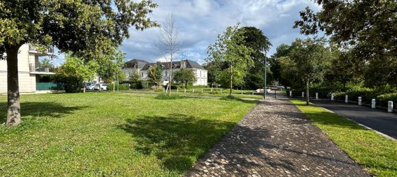 3 Schlafzimmer Wohnung in Saint-Cyr-sur-Loire, France, Nr. 263937 5