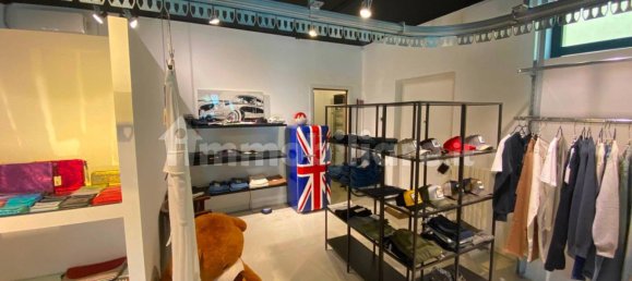 1غرفة عقار تجاري في Cassina Rizzardi, Italy رقم 106514 4