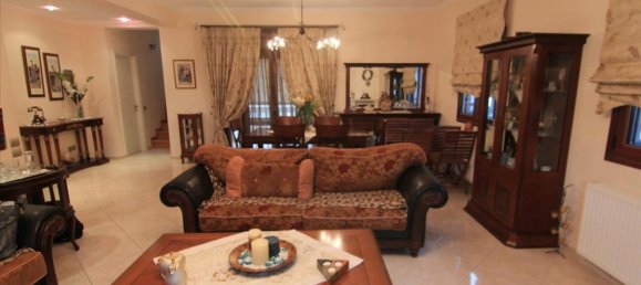 5 chambres villa à vendre à Corfu, Central Corfu and Diapontian Islands, Corfu, Ionian Islands, Peloponnese, Western Greece and the Ionian, Greece № 8225 9