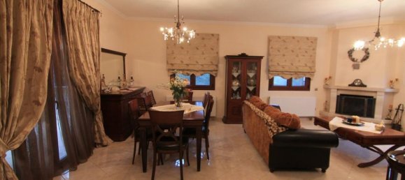5 chambres villa à vendre à Corfu, Central Corfu and Diapontian Islands, Corfu, Ionian Islands, Peloponnese, Western Greece and the Ionian, Greece № 8225 5