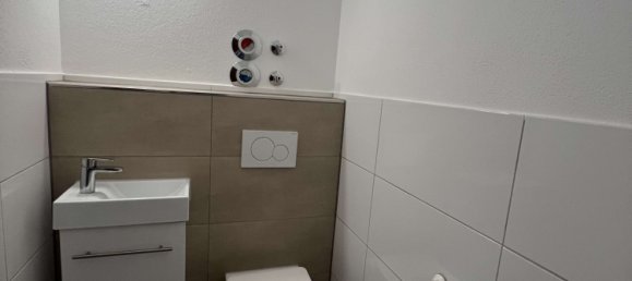 2 Schlafzimmer Wohnung in Stuttgart, Germany, Nr. 296724 8