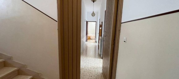 2 chambres Appartement à Ceglie Messapica, Italy No. 263760 3