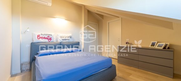 Квартира с 4 комнатами в Парма, Италия № 263465 10