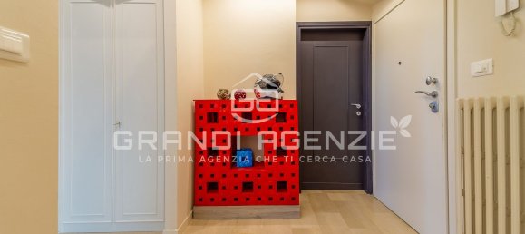 Квартира с 4 комнатами в Парма, Италия № 263465 9