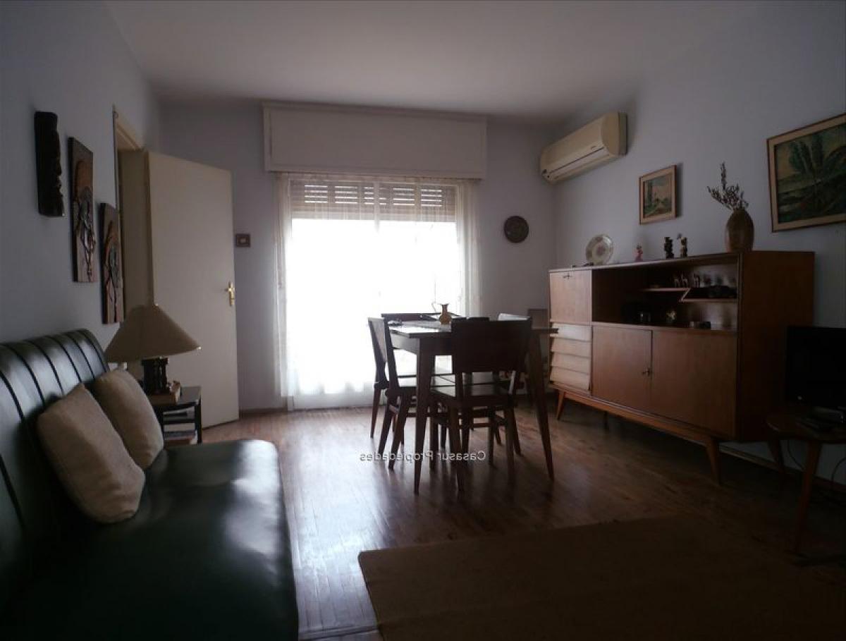 2 Schlafzimmer Haus in Montevideo, Uruguay, Nr. 12713